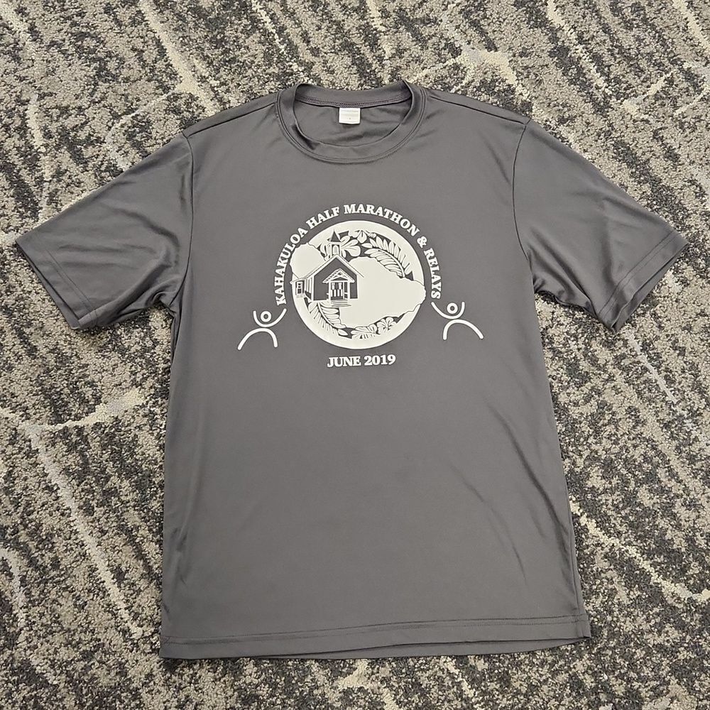 Kahakuloa Half Marathon & Relays 2019 Maui Hawaii shirt rash guard S